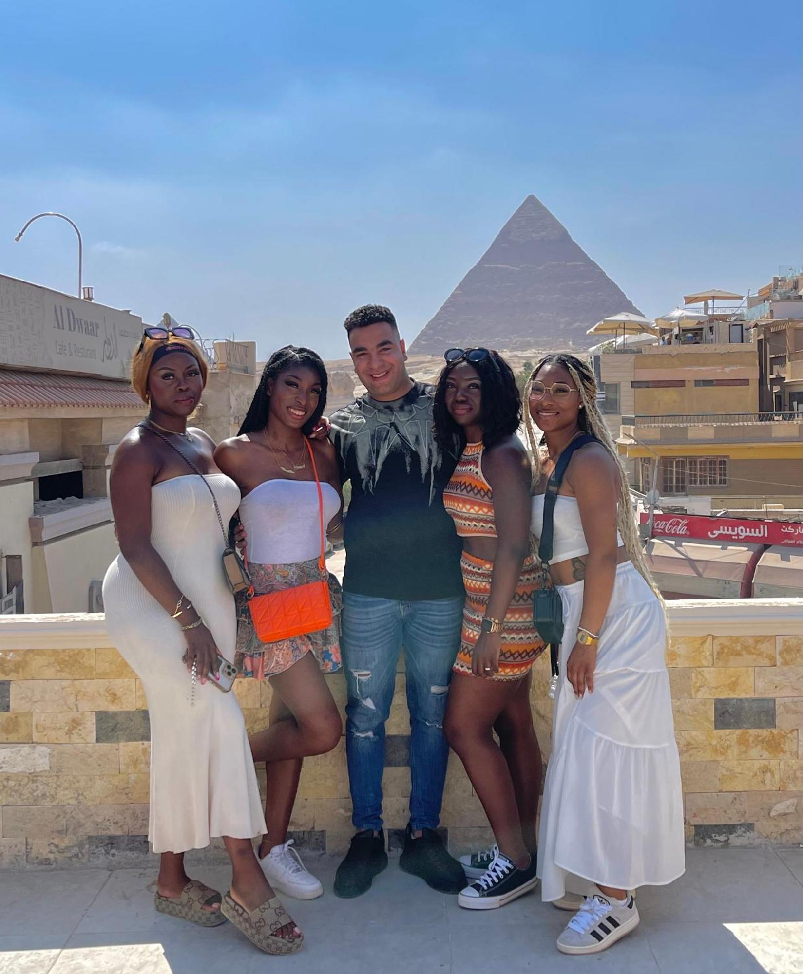 King Ali Pyramids View Inn Kafrat al Jabal Exterior photo
