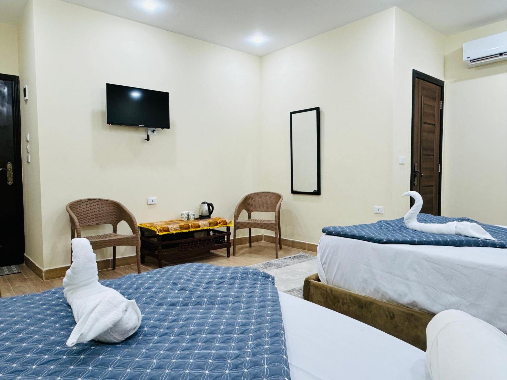 King Ali Pyramids View Inn Kafrat al Jabal Exterior photo